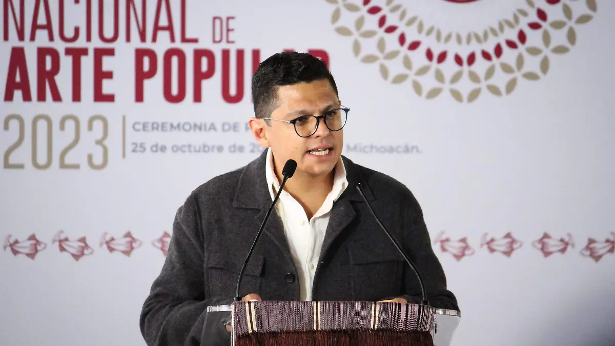 Cástor Estrada Robles